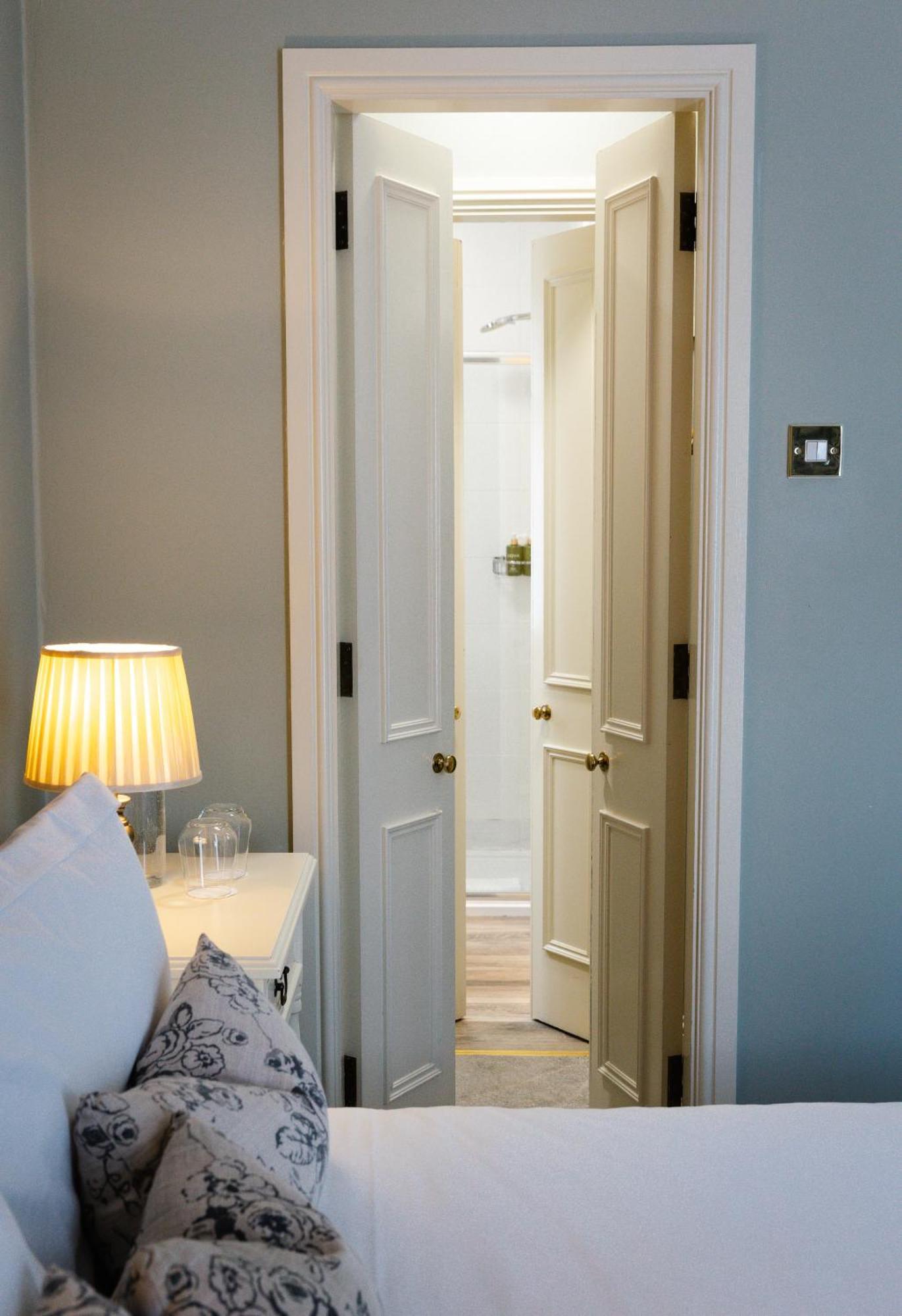 Conyngham Arms Hotel Slane Bagian luar foto