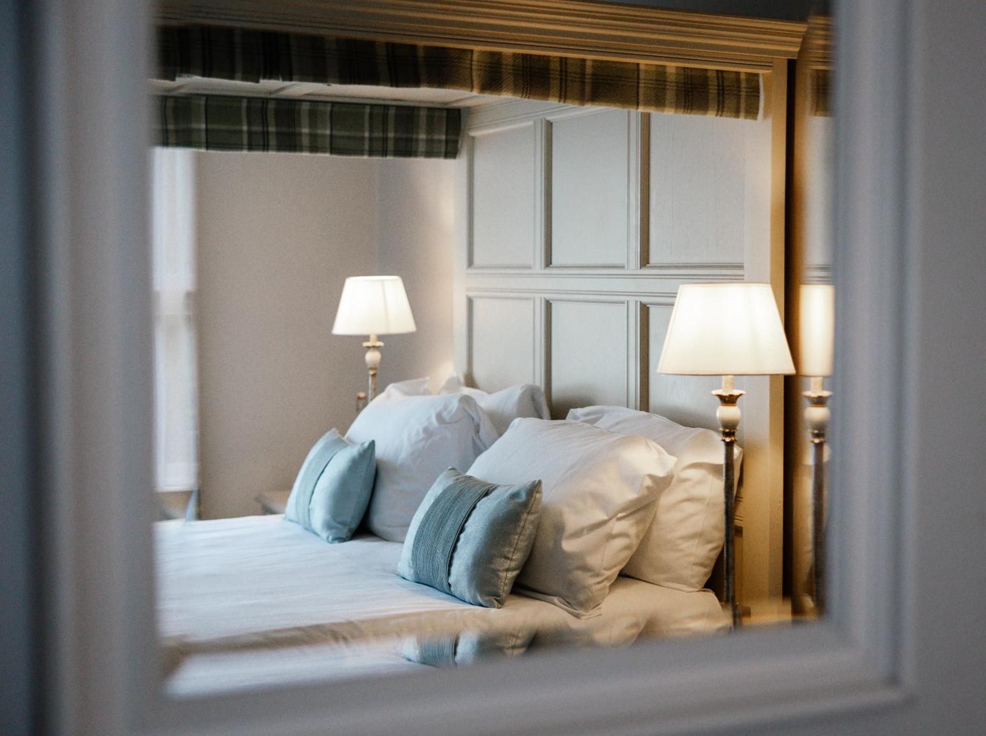 Conyngham Arms Hotel Slane Bagian luar foto