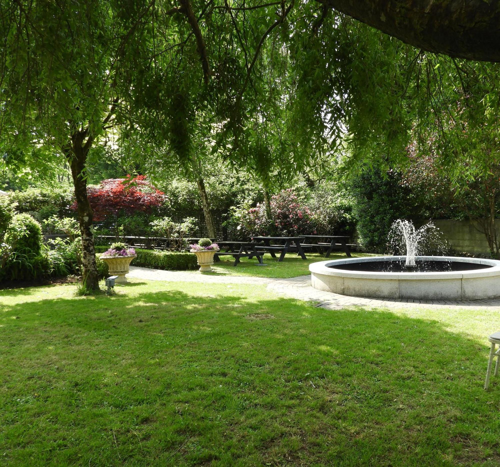 Conyngham Arms Hotel Slane Bagian luar foto