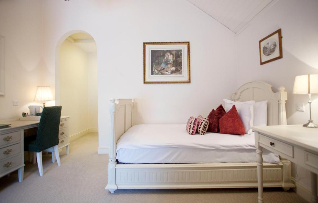 Conyngham Arms Hotel Slane Bagian luar foto