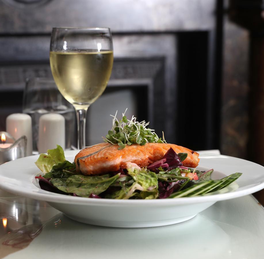 Conyngham Arms Hotel Slane Bagian luar foto